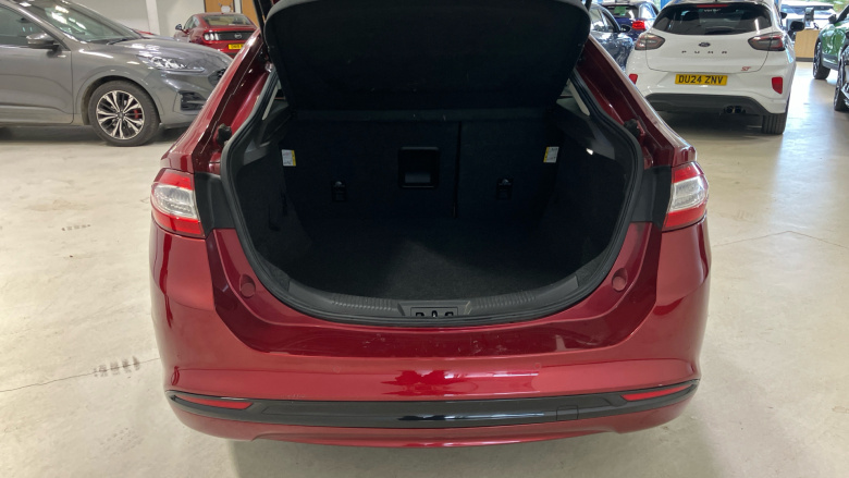 Ford Mondeo 2.0 TDCi Titanium Edition 5dr Diesel Hatchback